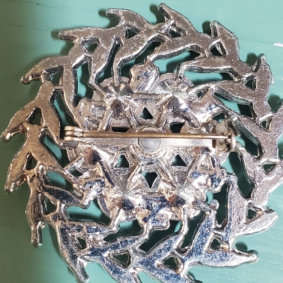 Vintage Circular Brooch - Picture 4 of 4